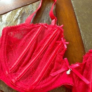 Ann Summers sexy red, lace bra - 34D